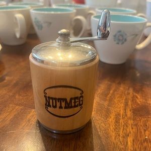 Nutmeg, grinder vintage 60s